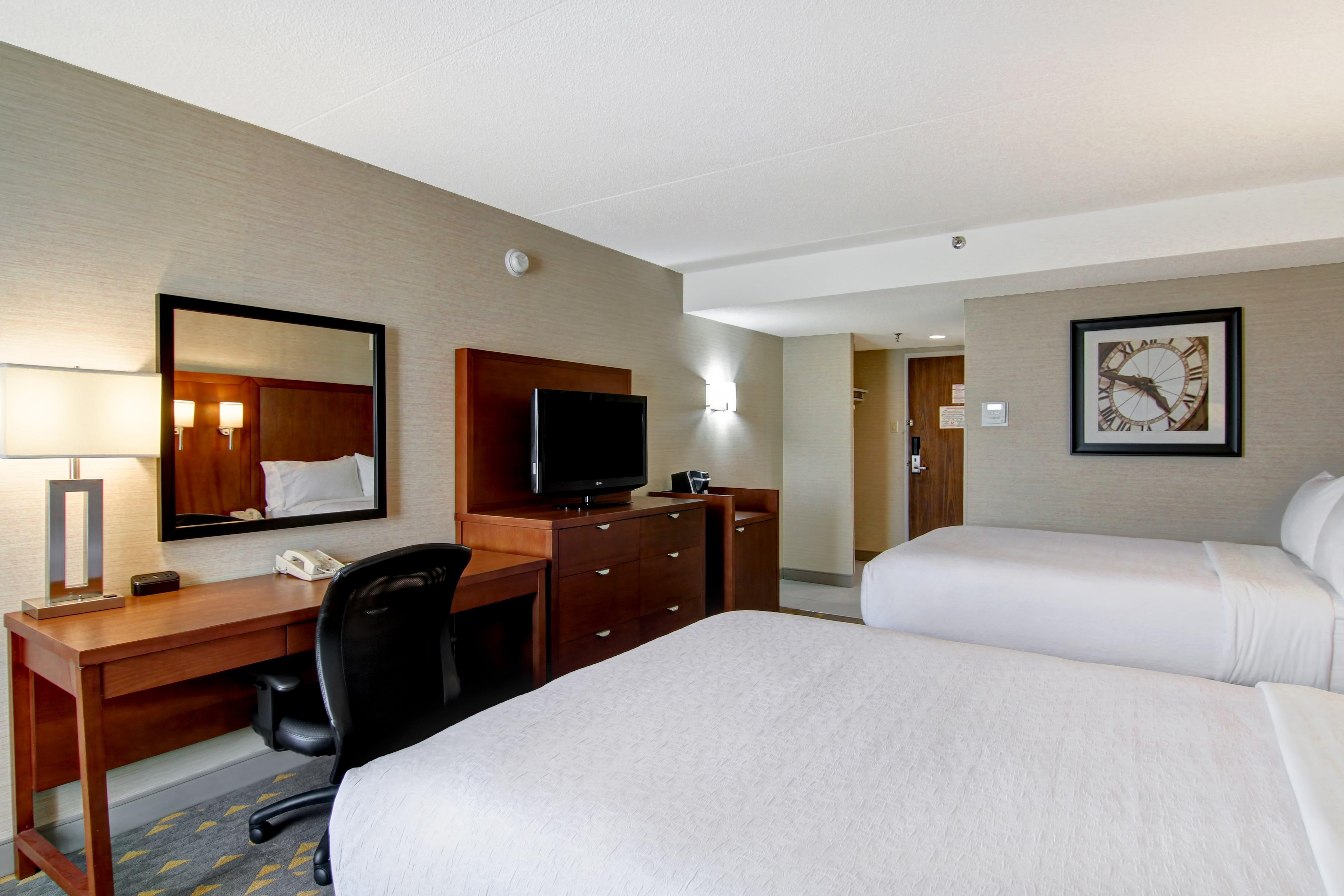 Holiday Inn Oakville Centre By Ihg Экстерьер фото