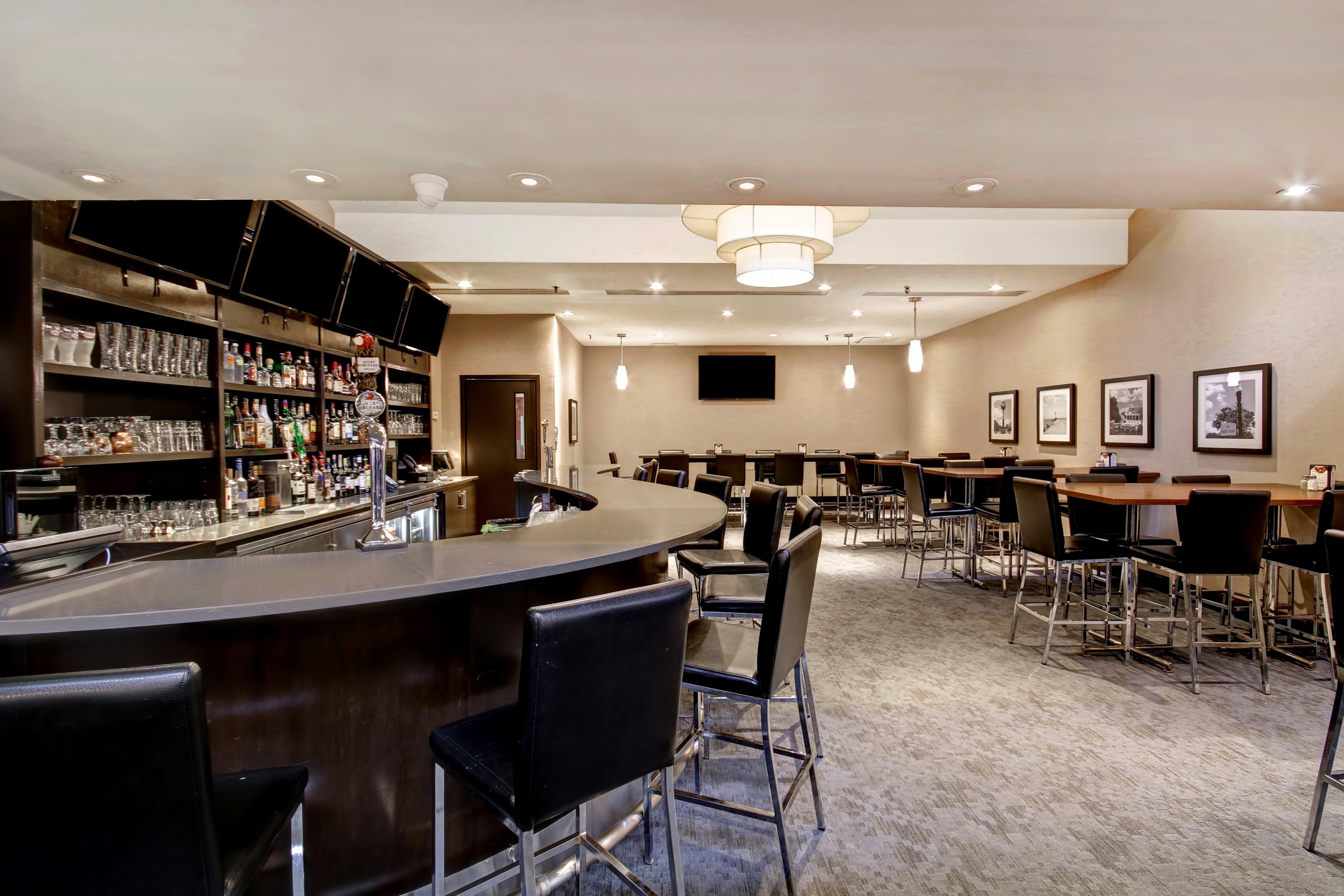 Holiday Inn Oakville Centre By Ihg Экстерьер фото