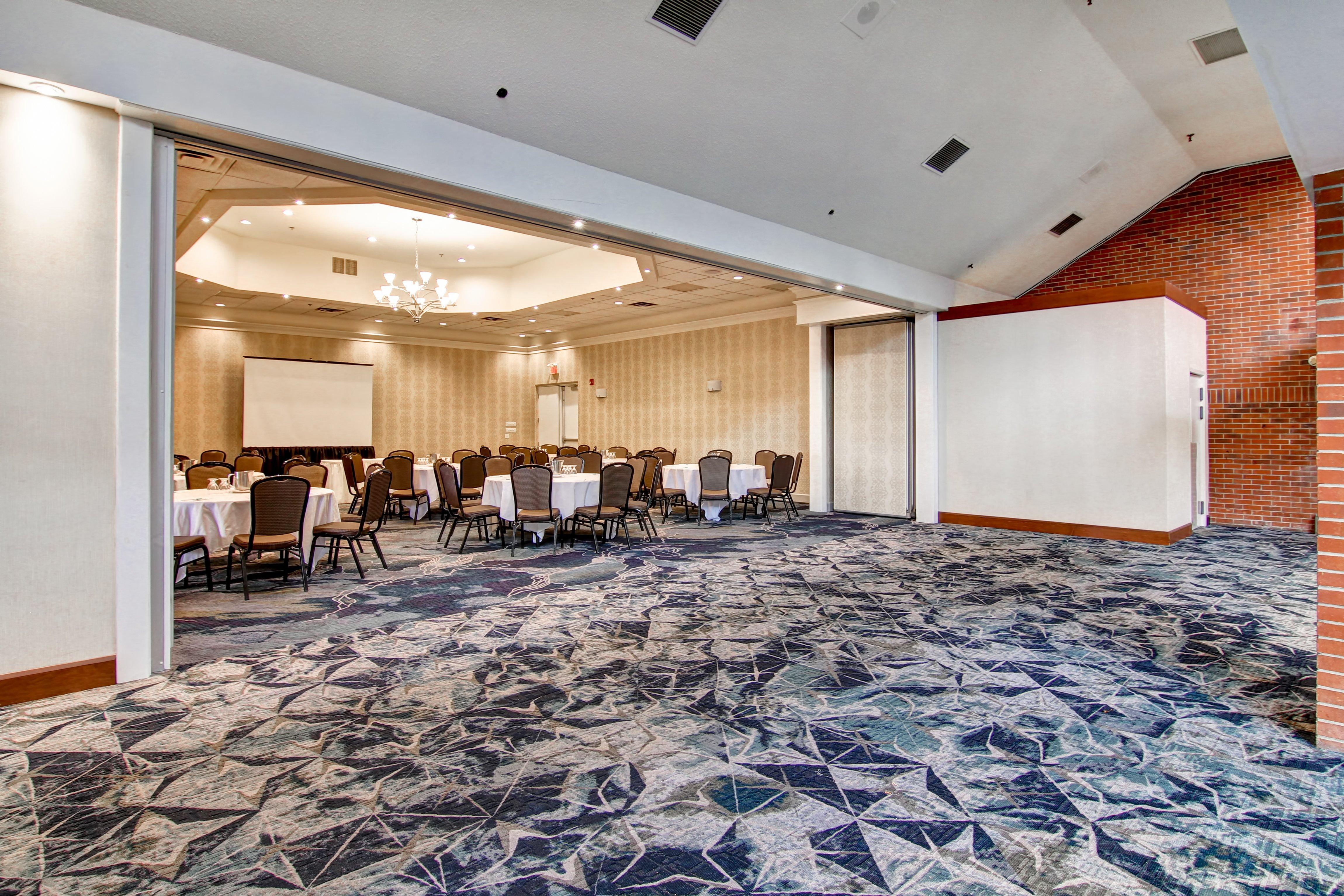 Holiday Inn Oakville Centre By Ihg Экстерьер фото