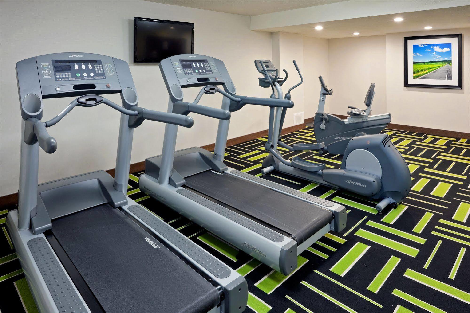 Holiday Inn Oakville Centre By Ihg Экстерьер фото