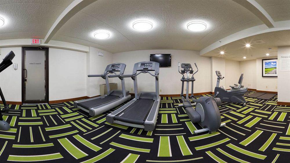 Holiday Inn Oakville Centre By Ihg Экстерьер фото